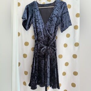 American Eagle crushed velvet dress
